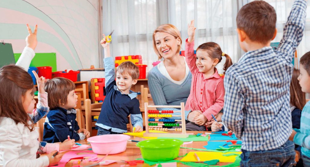 Работники детских садов отмечают профессиональный праздник