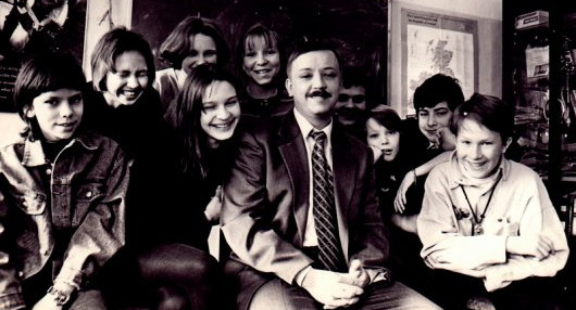 Михаил Черемных: Чтобы понять детей, нужно присесть на корточки