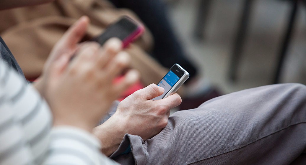 В России за год выявили почти 1,4 тысячи "групп смерти"