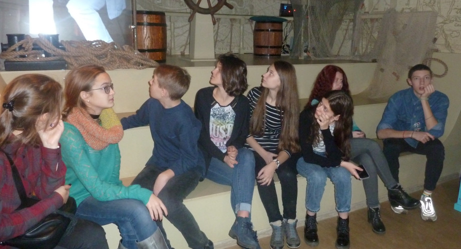 Живущим и будущим!