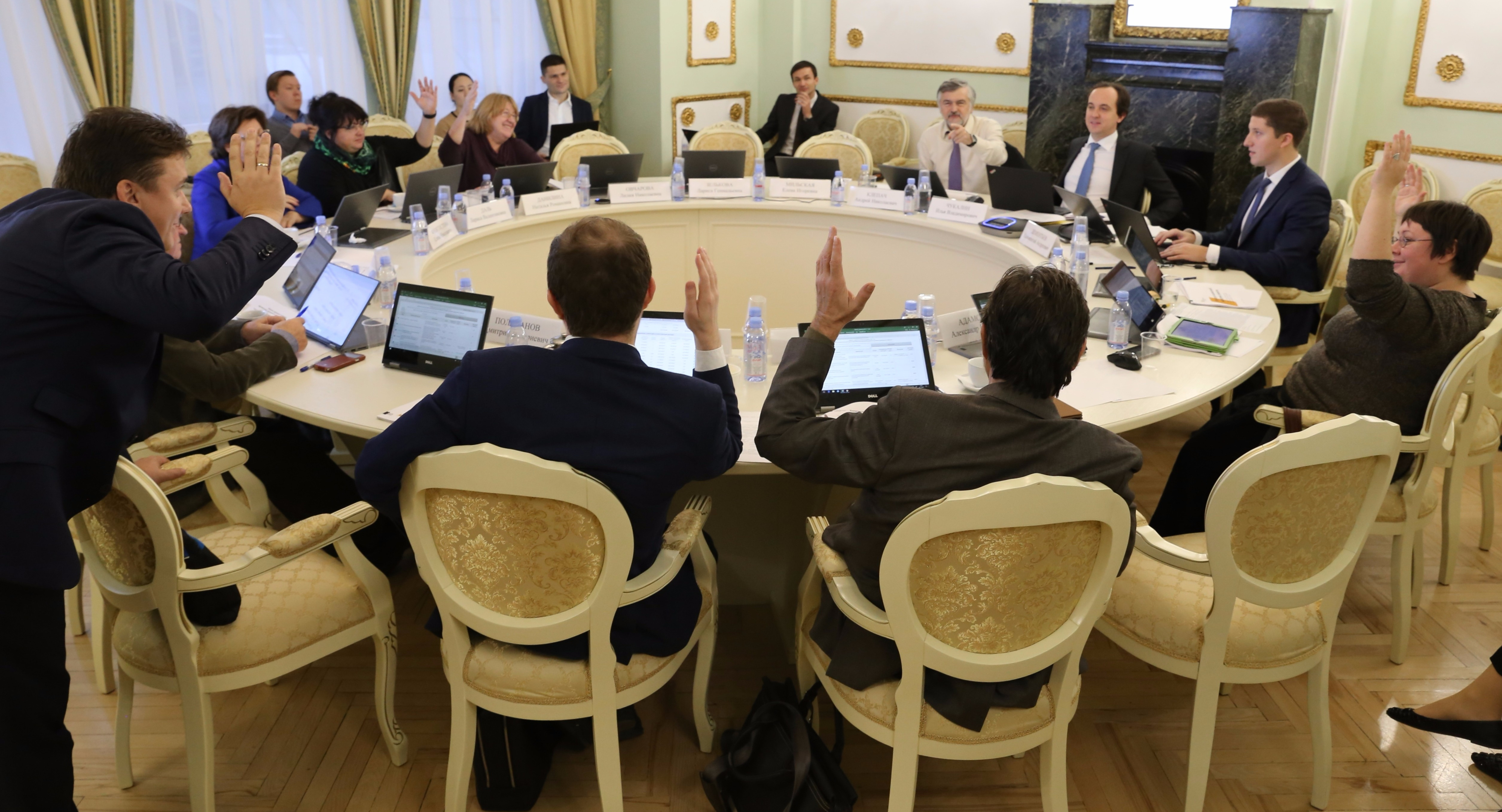 Более 2200 проектов претендуют на победу во втором конкурсе президентских грантов