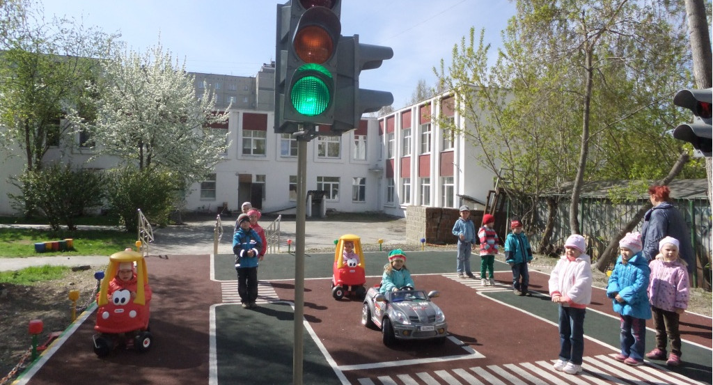 Родители поддержали введение уроков ПДД в школах