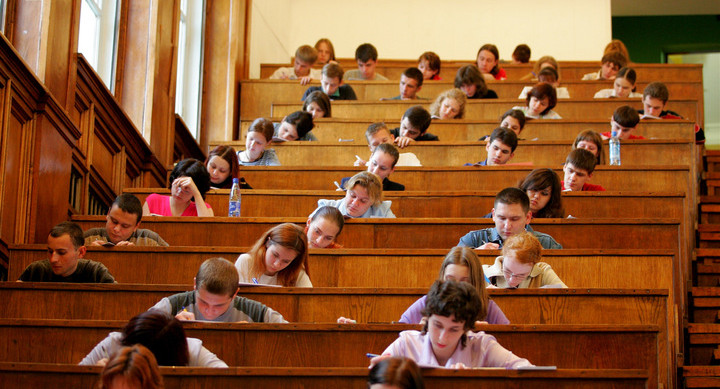 Рособрнадзор провел эксперимент по независимой проверке знаний студентов