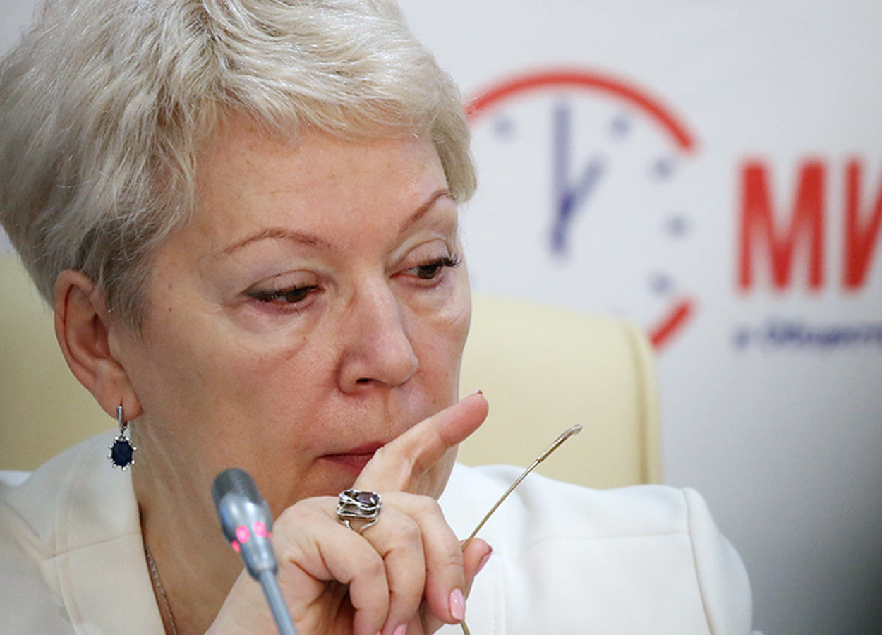 Ольга Васильева пообещала, что новая экспертиза учебников будет жесткой