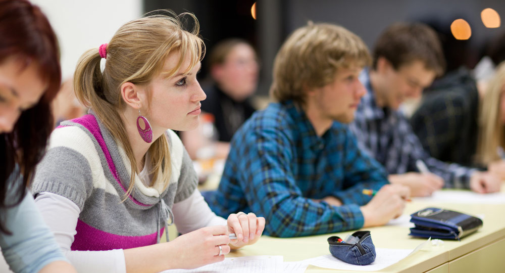 Студенты колледжей с 2017 года получат гранты президента РФ