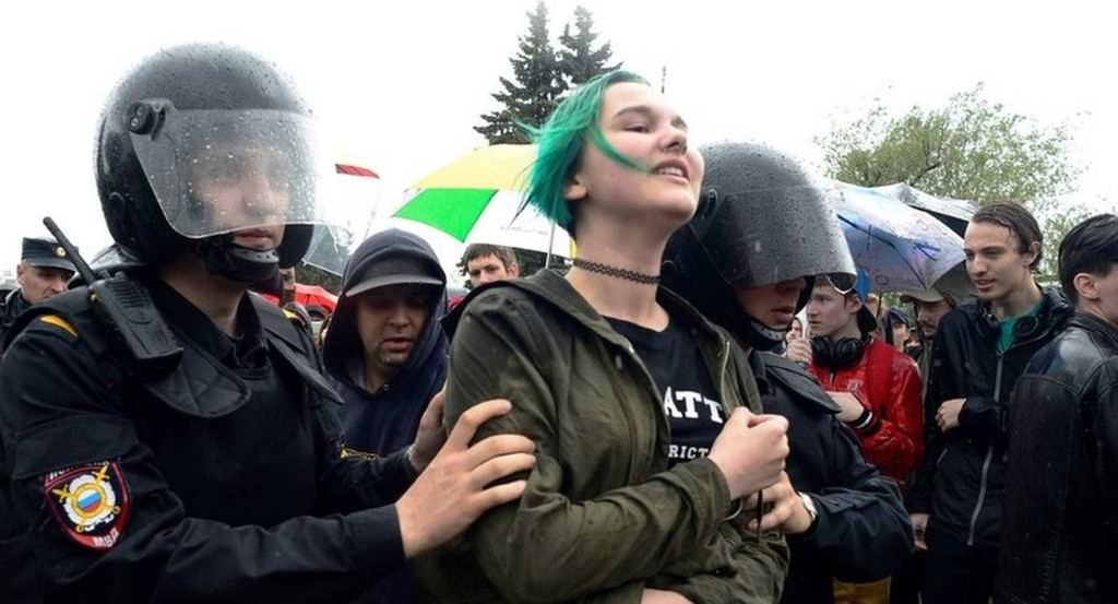 Валентина Матвиенко не исключила наказание родителей за участие детей в митингах