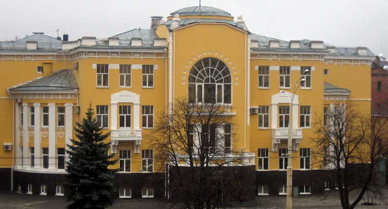 Рособрнадзор в 2018 году проведет более 100 проверок вузов