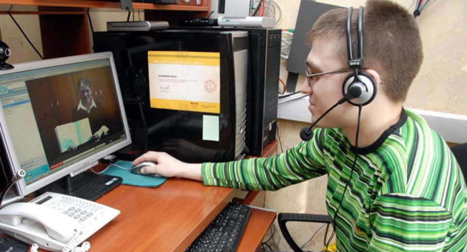 Минобрнауки просят подключить онлайн-образование
