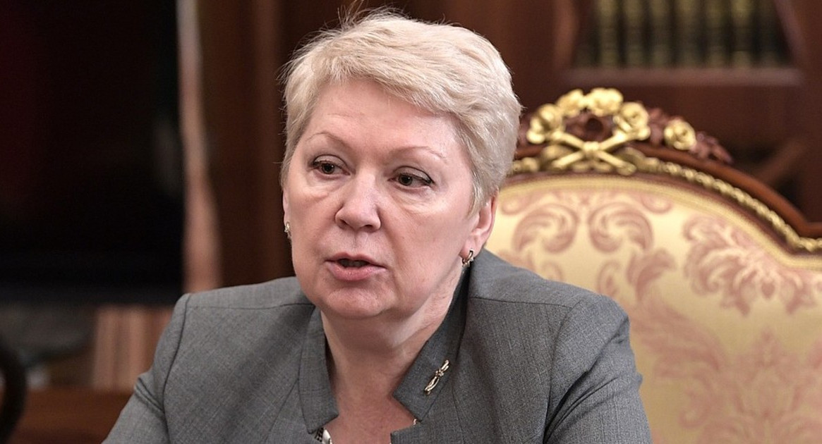 Ольга Васильева считает, что вузы должны перейти от заочной к вечерней форме обучения