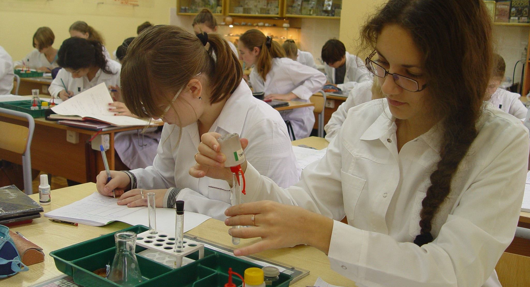 Школы грозят отчислением ребят, не выбравших специализацию после 9-го класса