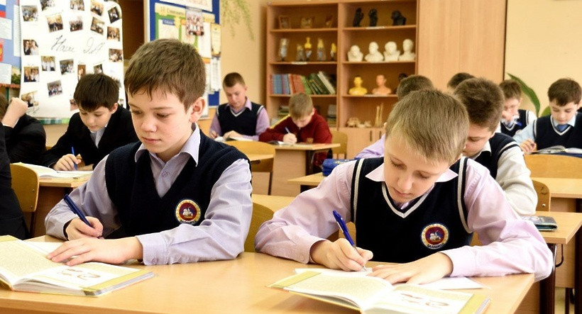 В России почти 40 тысяч школ напишут ВПР по русскому языку