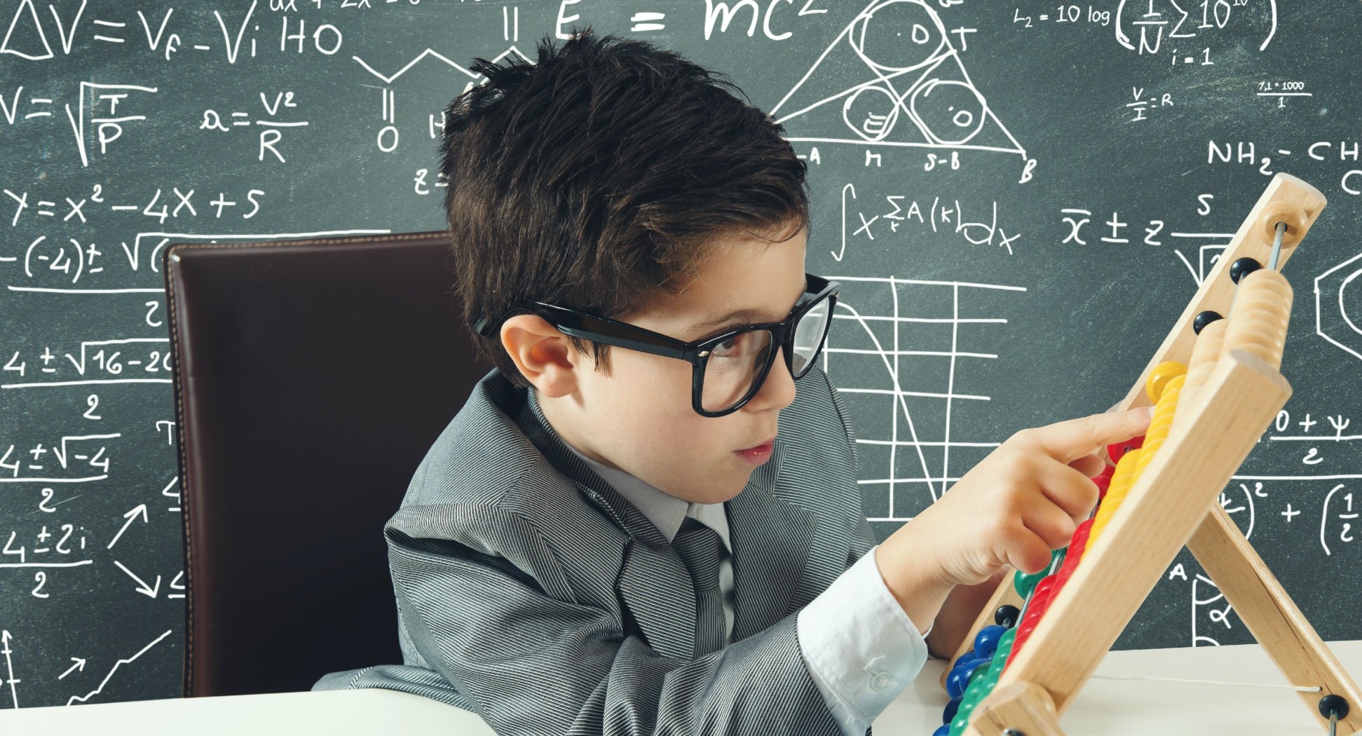 Школы получат по миллиону на проекты по поддержке чтения и математики