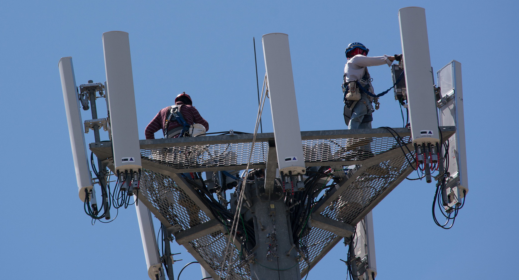 В России запретят сотовые вышки у детских учреждений