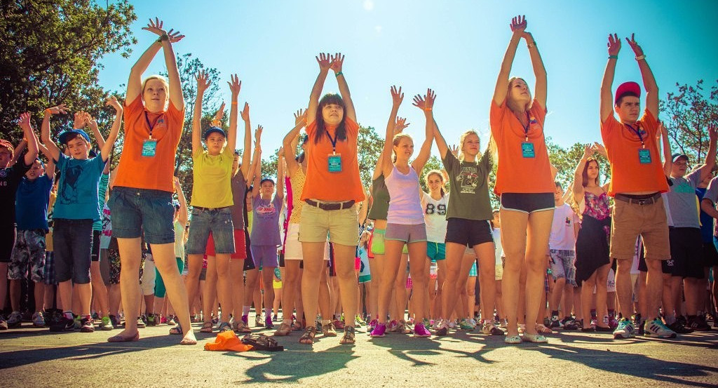 Более 5 тысяч вожатых подготовлено для проведения летних смен в лагерях Москвы