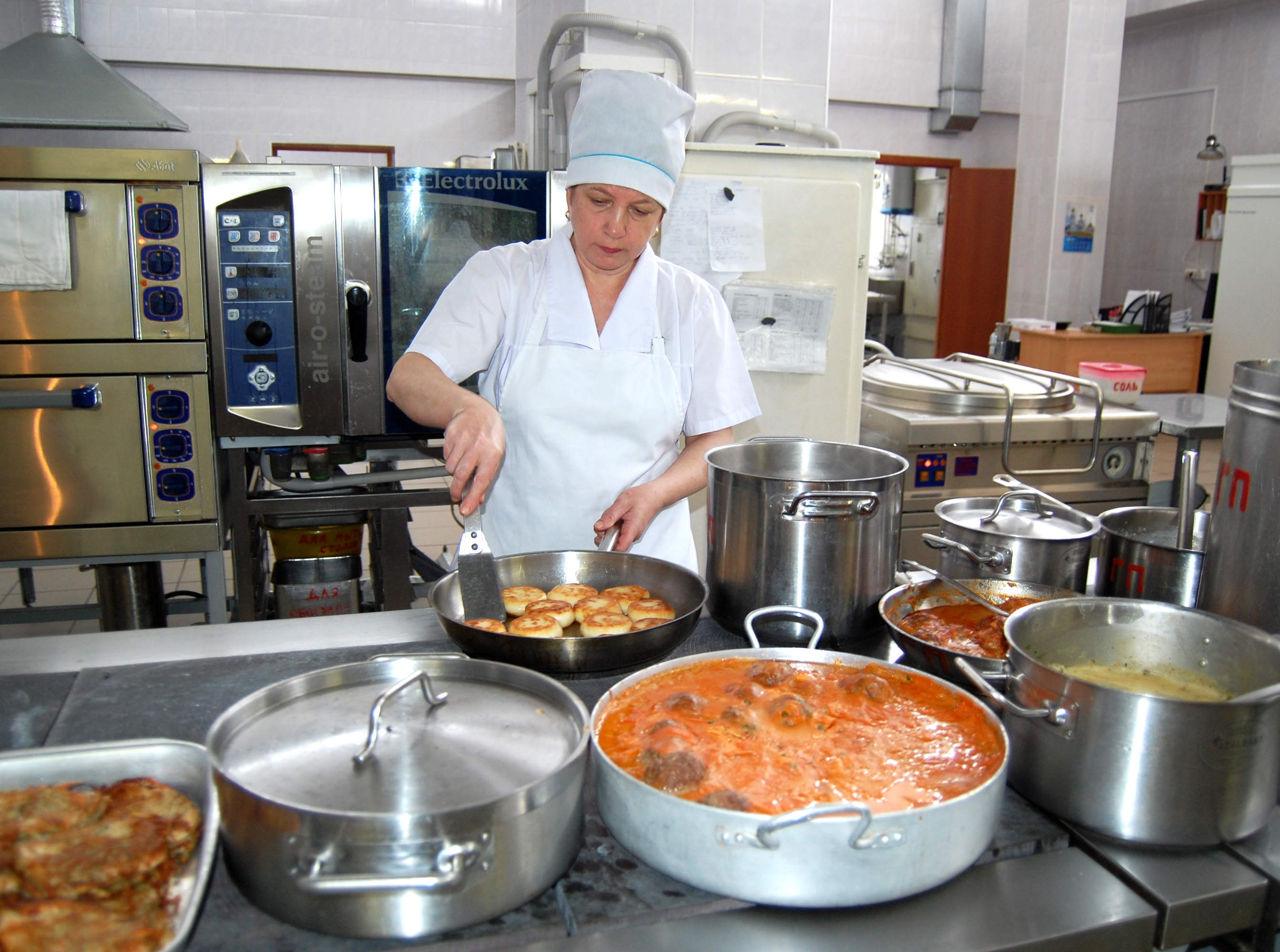 В детских садах Ярославской области нельзя фотографировать еду