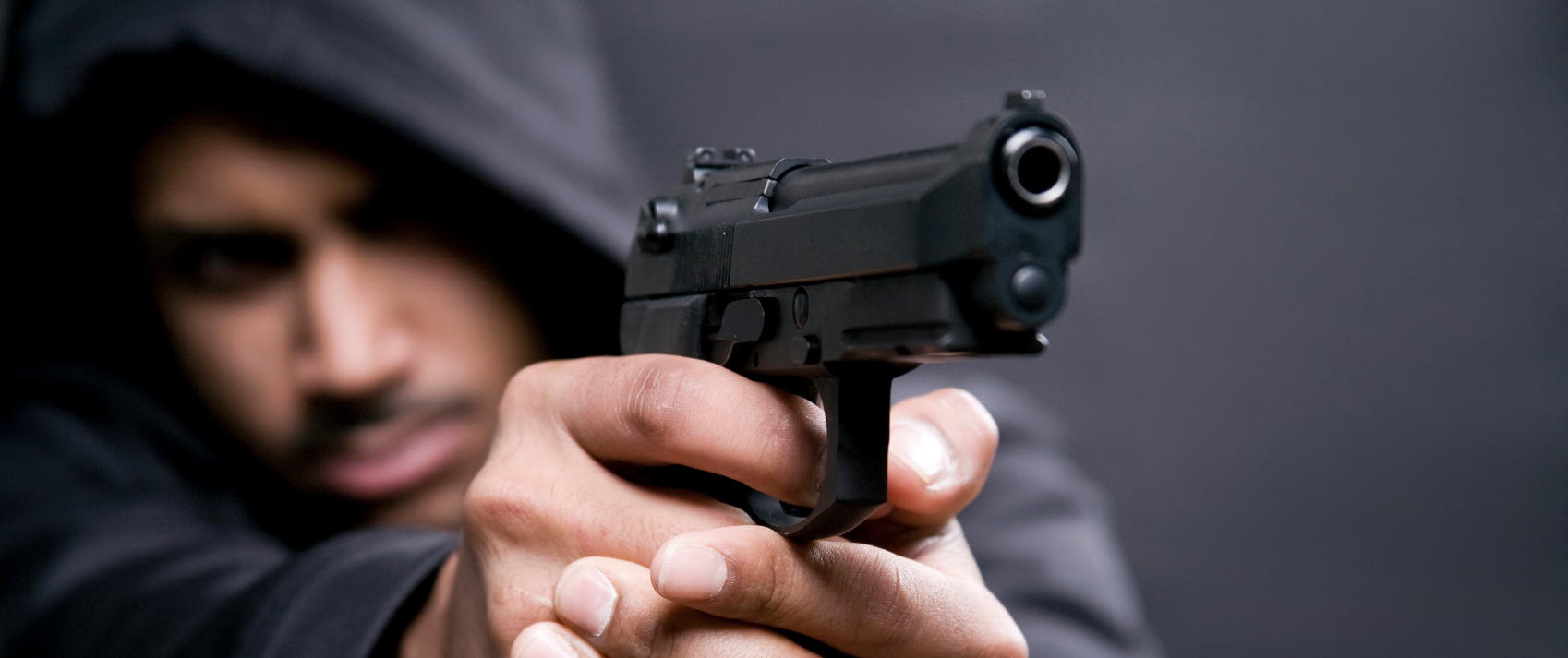 Полиция США подарила выпускникам школ защиту от пуль