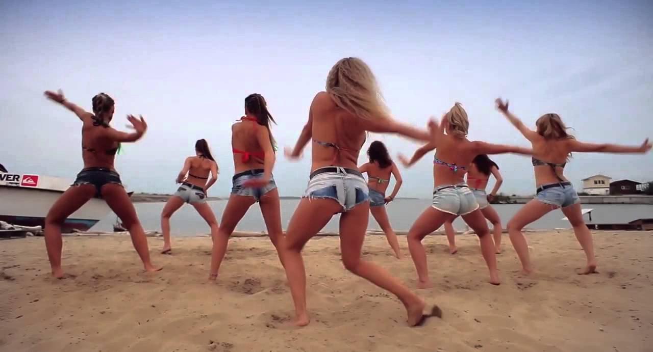 Учителя танцуют тверк