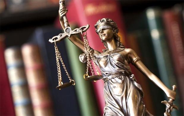 В Новосибирске директора спортшколы осудили за взятку