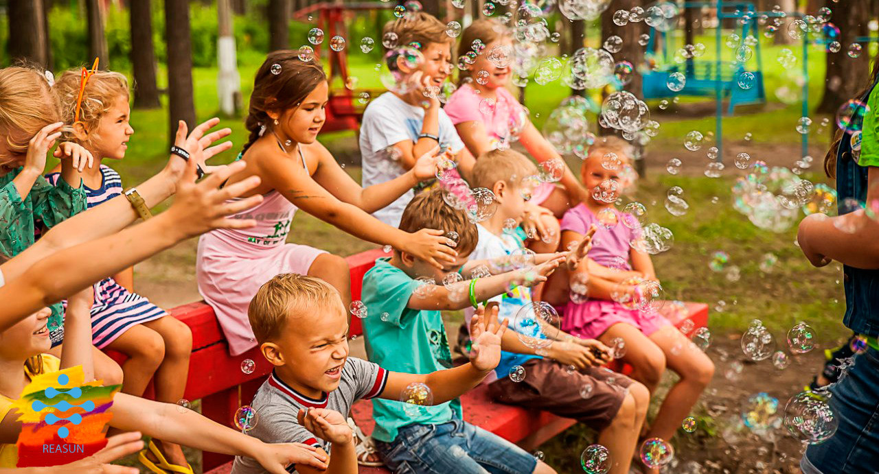 В этом году в летних лагерях отдохнуло на 200 тысяч детей больше, чем в прошлом