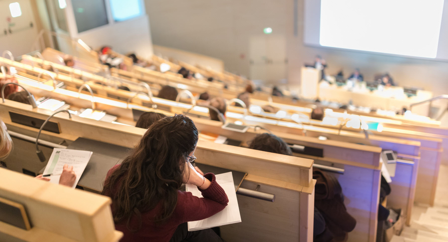 Новая платформа для записи в вузы себя не оправдывает