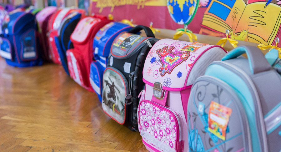 В Бурятии министерства сбросятся на подготовку к школе первоклассникам