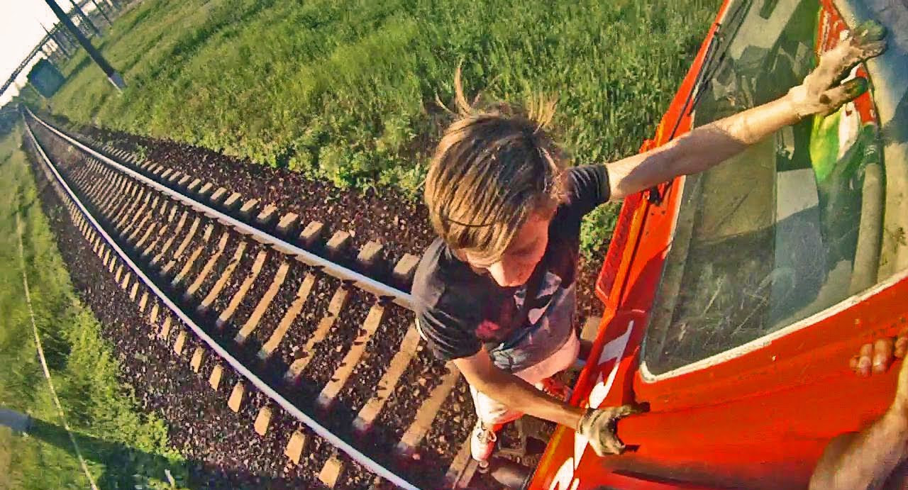 В Госдуме призвали проводить в школах и вузах занятия об опасности зацепинга и клайминга