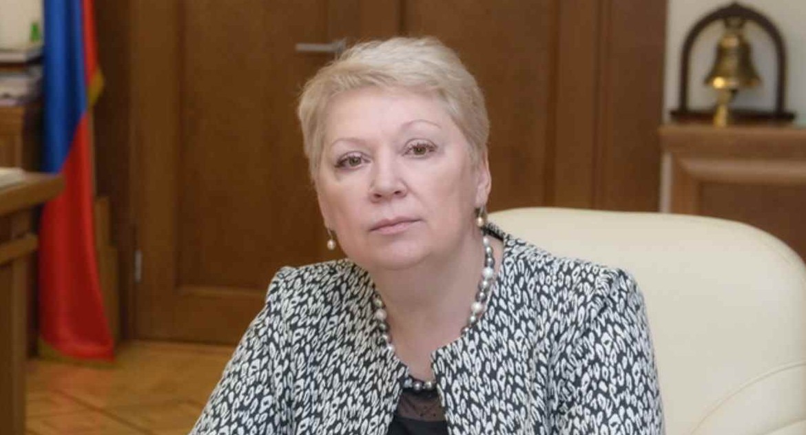 Васильева намерена убрать из учебников заимствованные слова