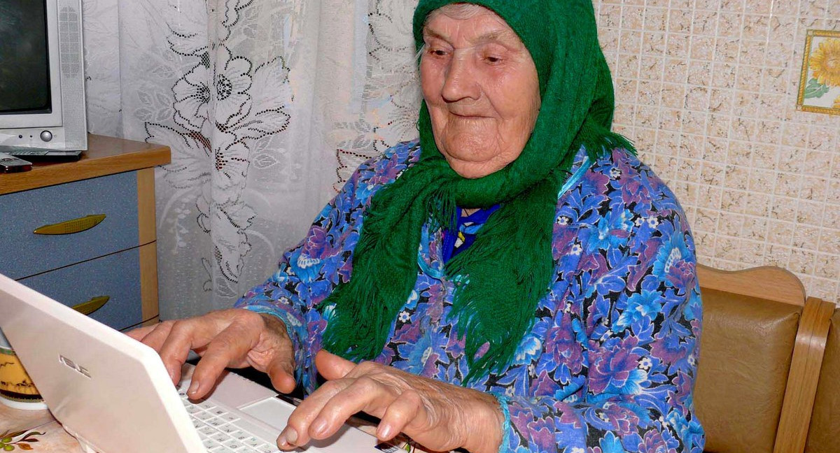 «IT-чемпионы» среди татарстанских школьников получат 270 смартфонов