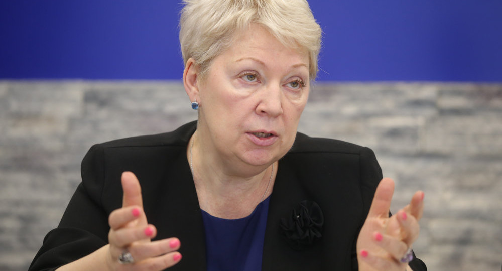 Ольга Васильева: Впервые из федерального бюджета на 2019−2021 годы выделяются средства на финансирование сельских школ