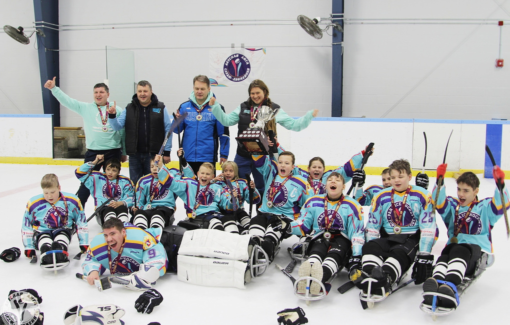 Детская сборная России выиграла турнир Cruisers Cup по следж-хоккею в Канаде