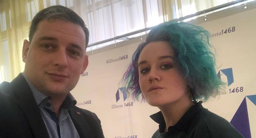 Цвет волос школьников мы обсуждать не собираемся!