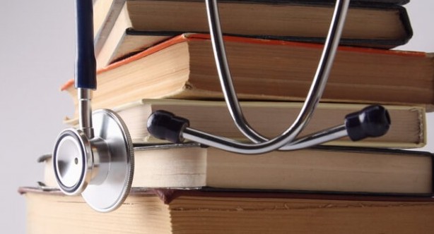 Какой диплом нужно иметь, чтобы стать главврачом?