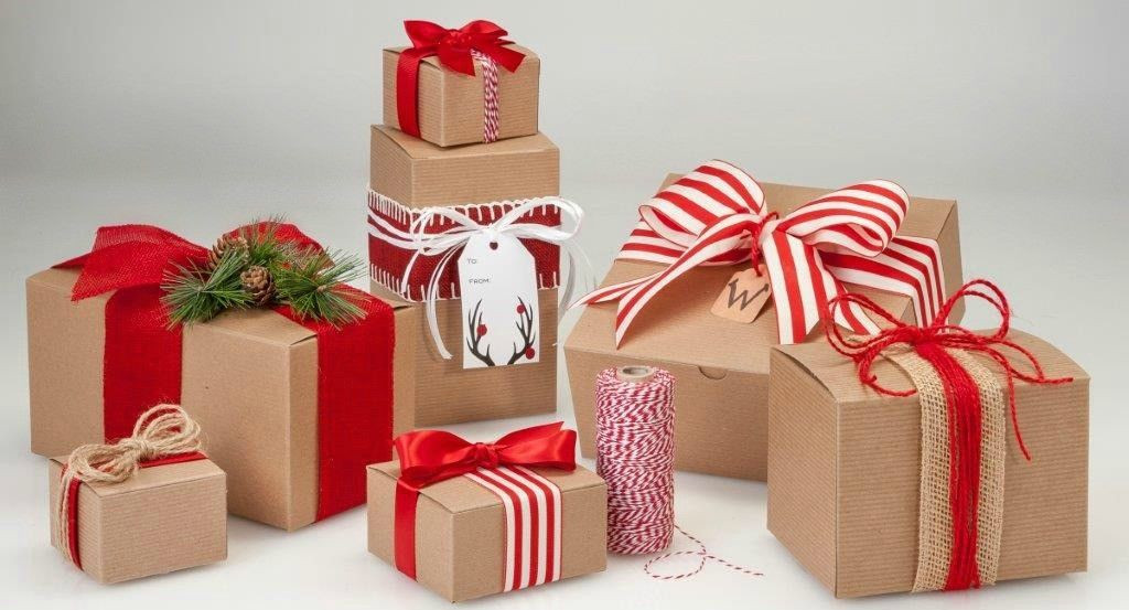 В британской школе вводят ограничение на стоимость подарков для учителей