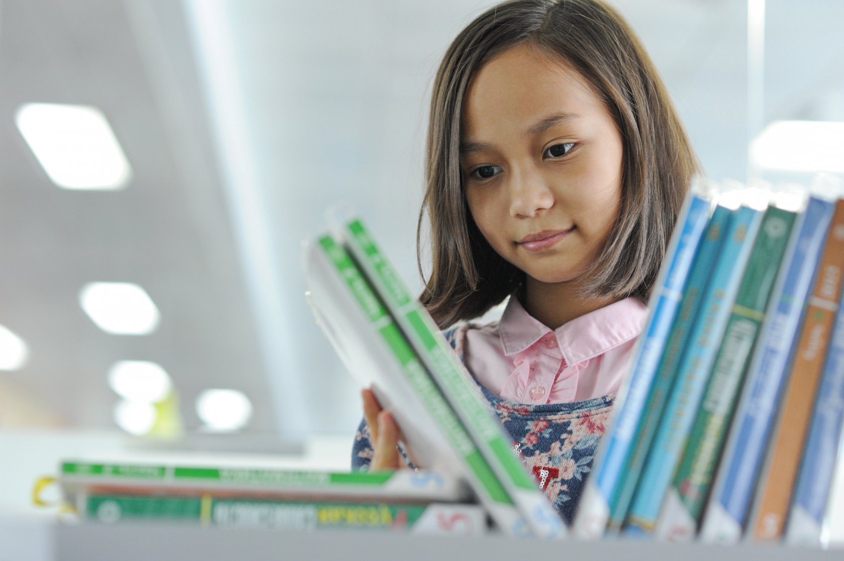 В Казахстане предложили закрыть управления образованием