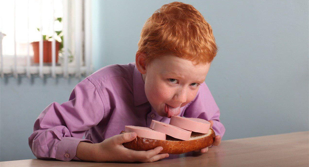 «Это право родителей — давать ребенку дополнительную еду в школу»