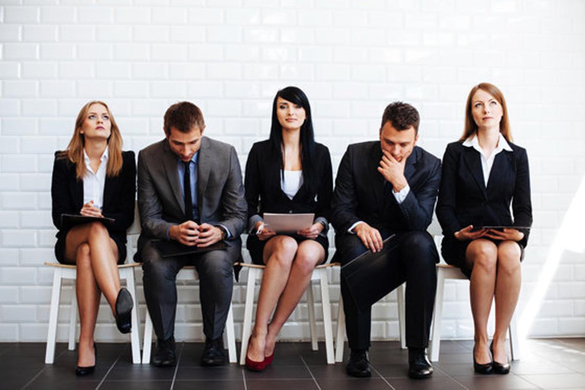 Графу  «образование» посчитали лишней  из-за снижения роли диплома для работодателя 