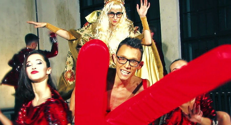 «Учитель имеет право на частную жизнь, хобби и предыдущую трудовую биографию»