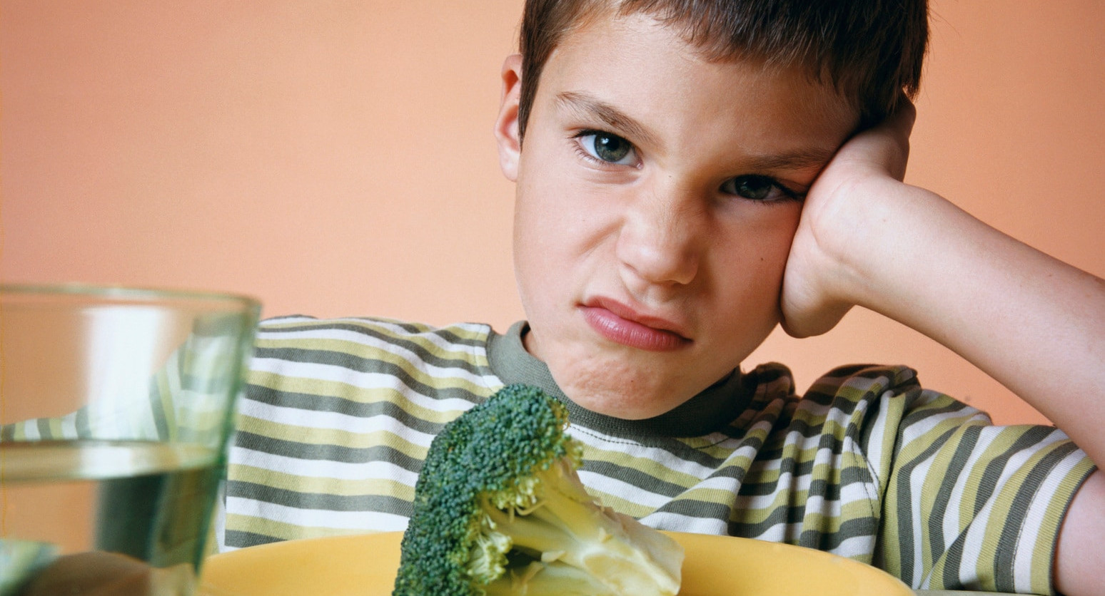 В Ярославле школьников разделили по разным столам – на «бедных» и «богатых»