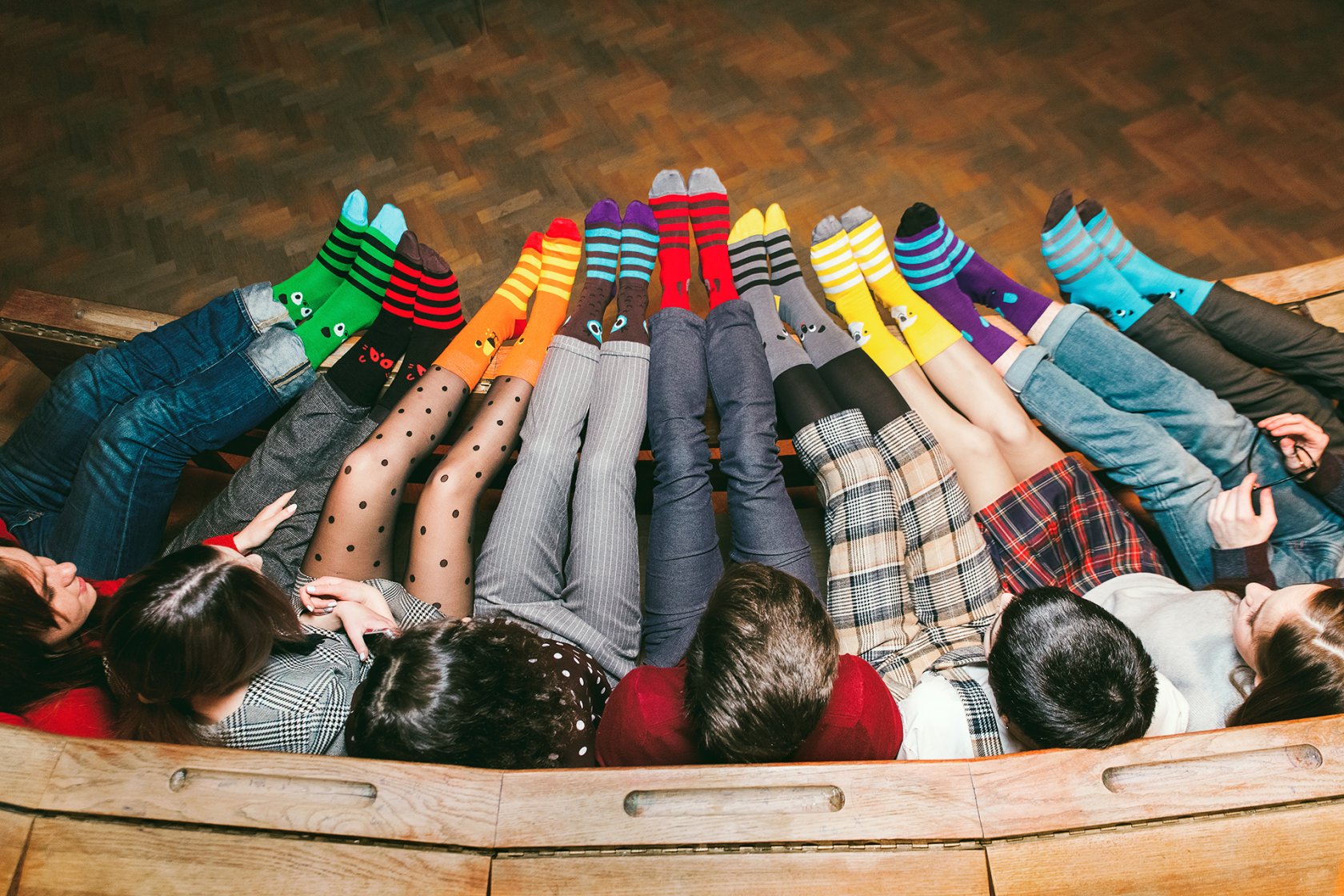 В соцсетях проходит флешмоб в поддержку «солнечных людей» 