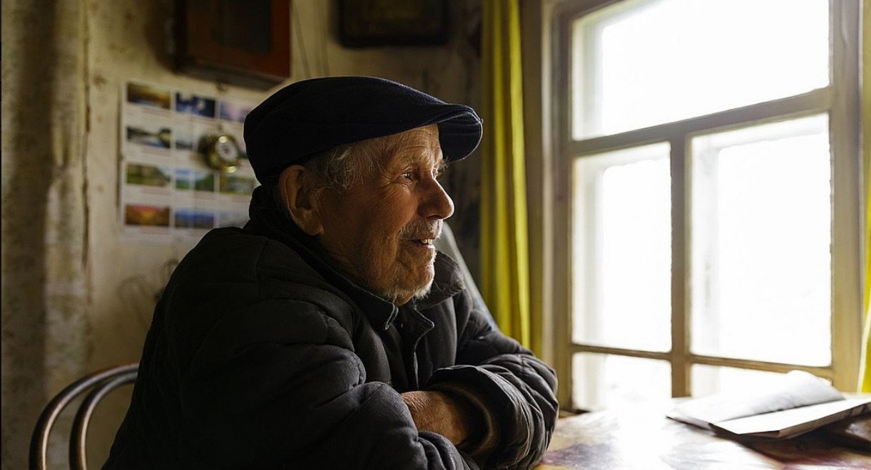​Умер дедушка, подаривший детям-сиротам миллион рублей, который копил всю жизнь