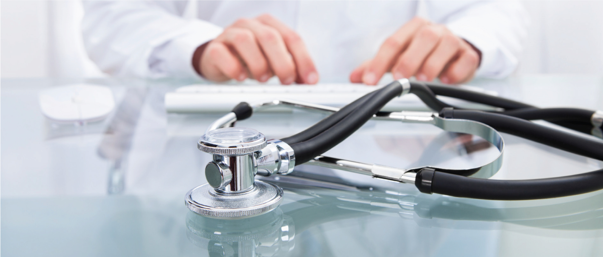 Прокуратура просит наказать учителя и врача, не вызвавших скорую травмированному школьнику