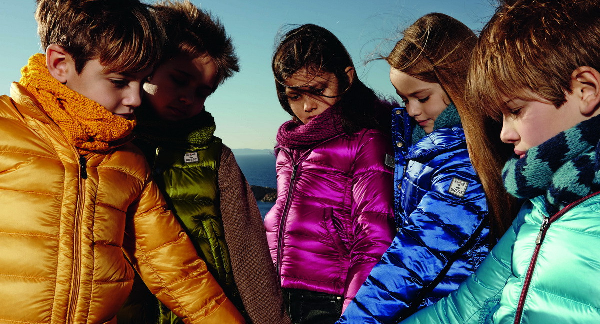 В День смеха московские школьники запустят флешмоб #цветнастроенияшкольный