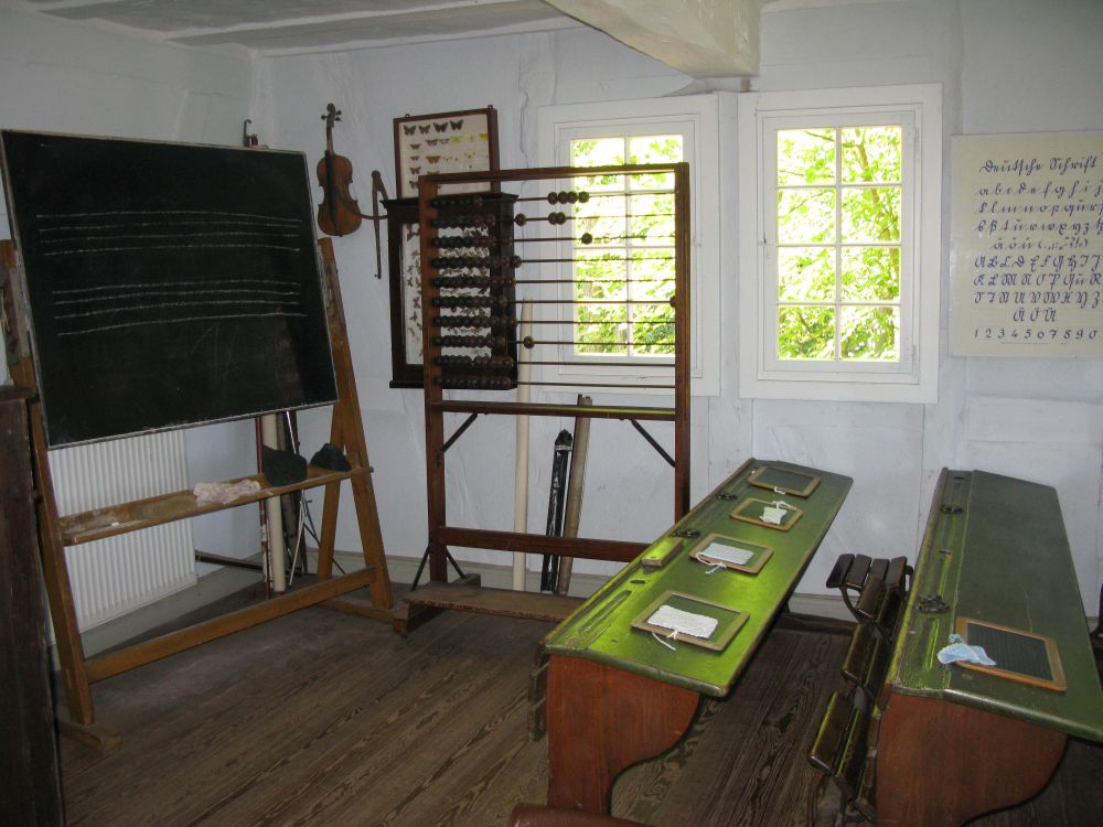 Татьяна Голикова назвала приоритетом создание новых мест в сельских школах