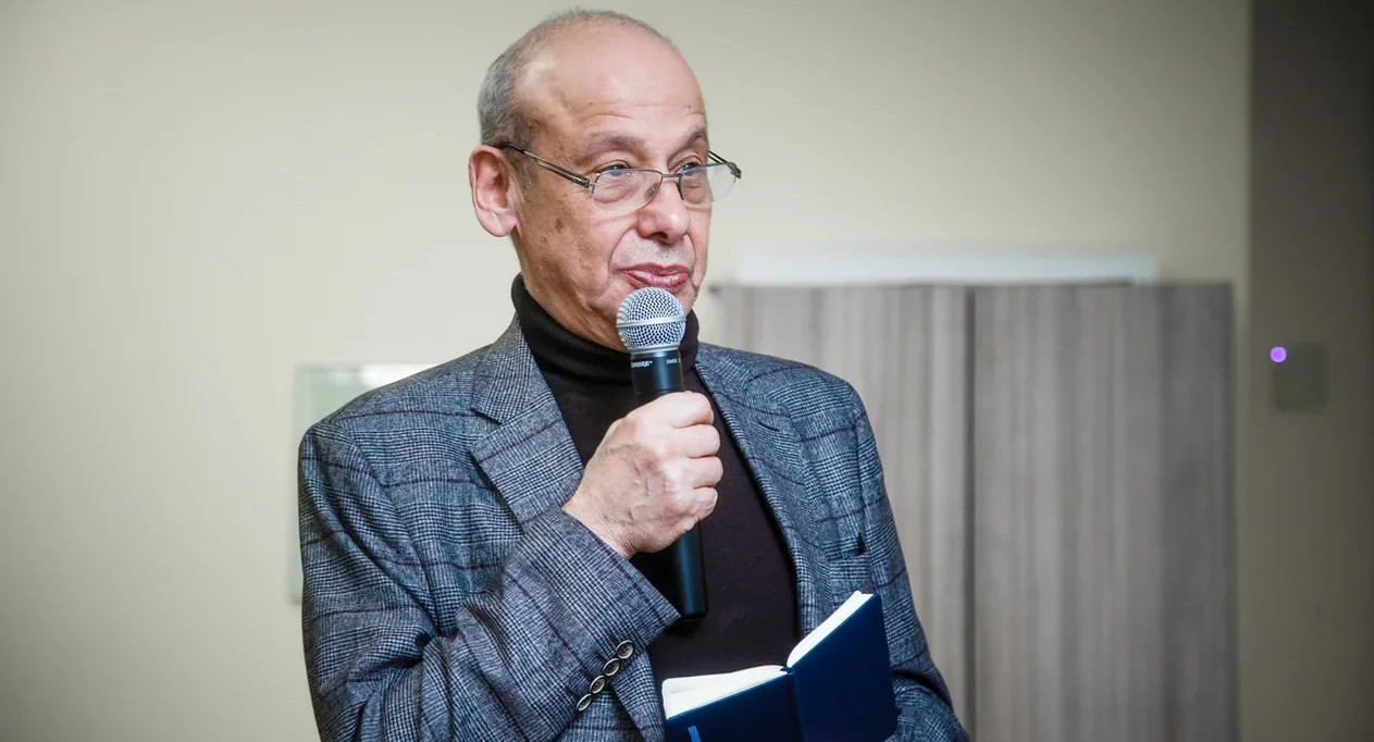 Александр Асмолов: Новый ФГОС на 180 градусов поворачивает образование назад