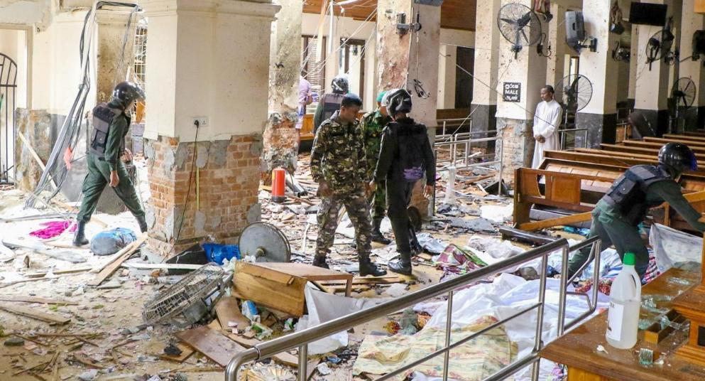 Власти Шри-Ланки временно закрывают школы и университеты