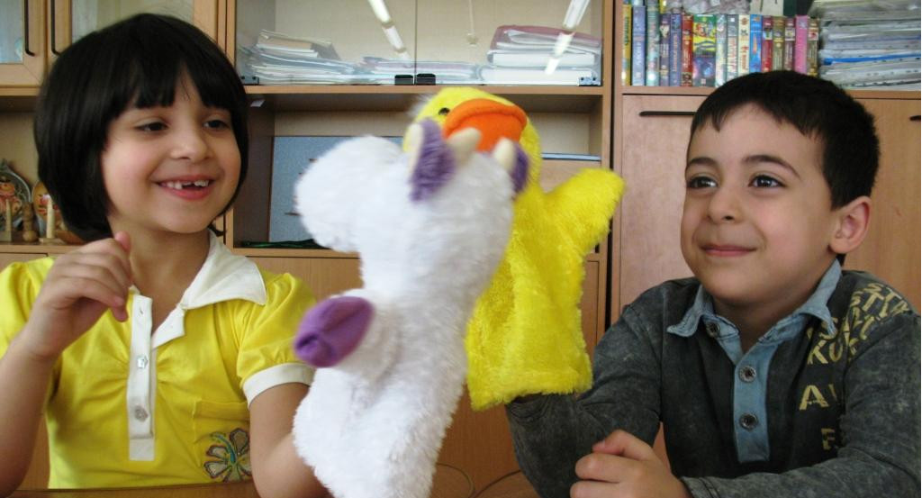 Воспитателей научат работать с детьми мигрантов