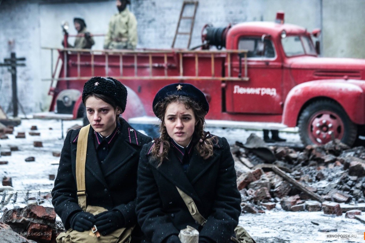 Российским школьникам показали исторический фильм «Коридор бессмертия» 