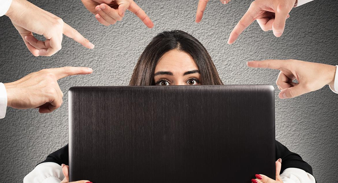 Ольга Васильева назвала травлю учителей и буллинг в школах звеньями одной цепи