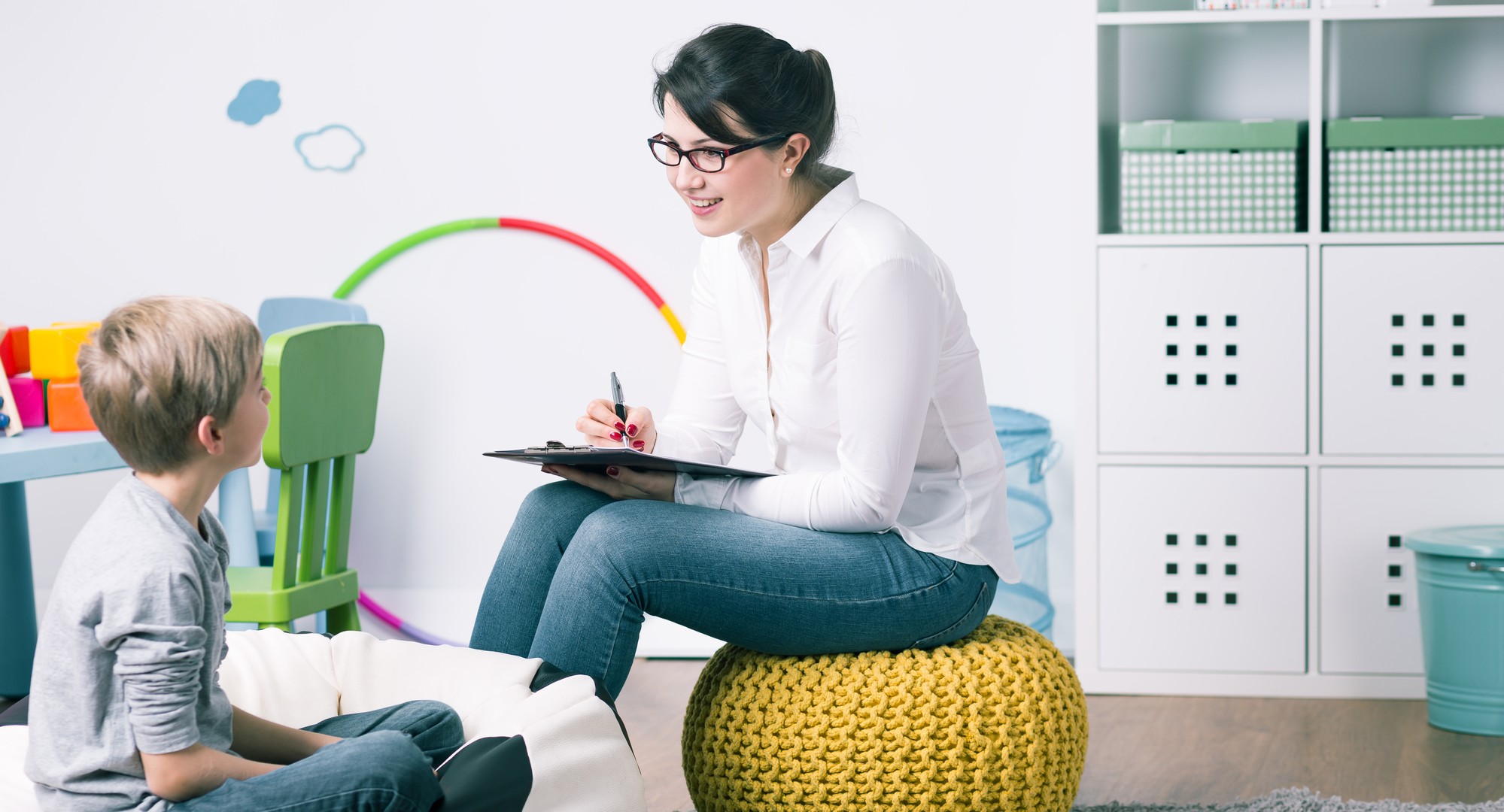 В Совете Федерации заявили о недостаточном количестве детских психологов в образовательных учреждениях