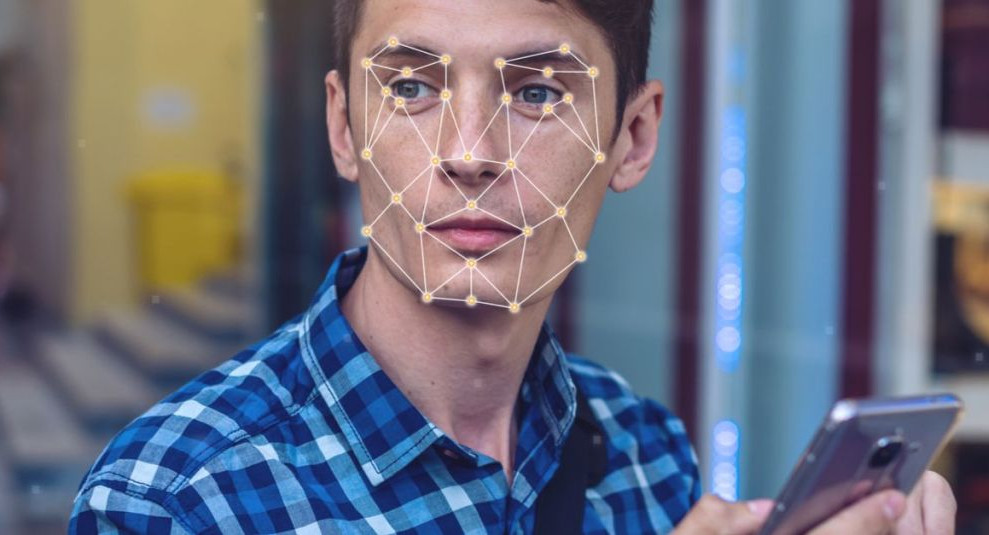 Во всех школах Нижнего Новгорода появится система распознавания лиц